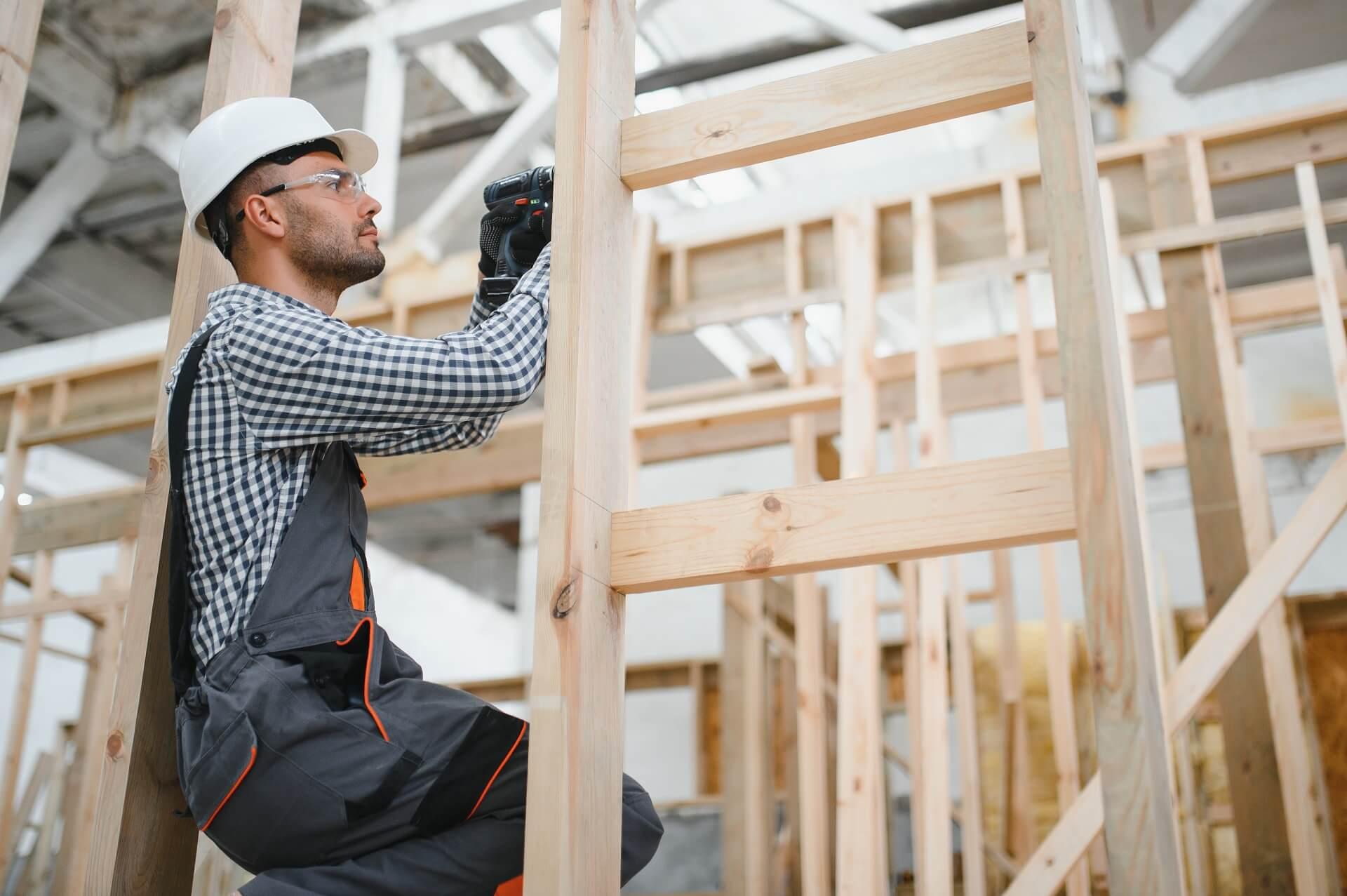 Требуются плотники г. Ливны